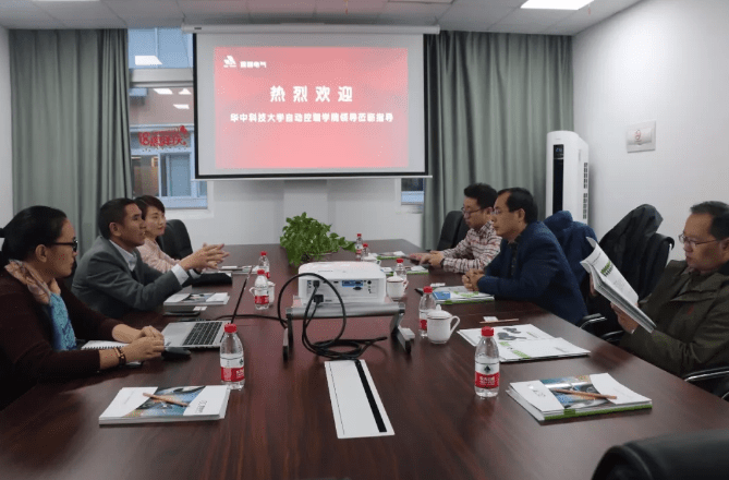 熱烈歡迎,華中科技大學自動化學院領導蒞臨置恒電氣指導!